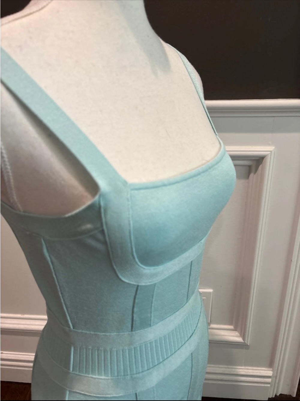 Guess Light Aqua fitted corset like Beautiful Midi Dress Small - Picture 5 of 9
